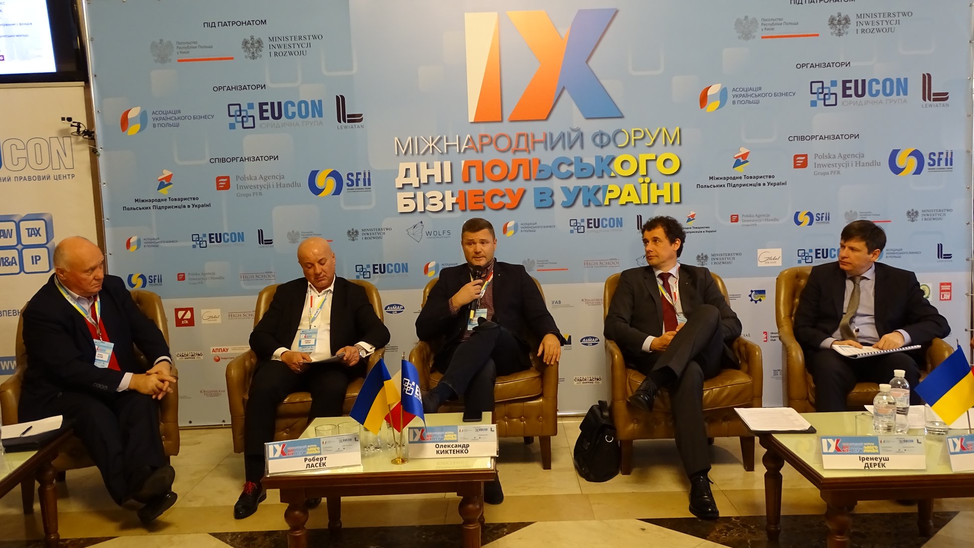 46445067 2303422873227377 8577364794682638336 o